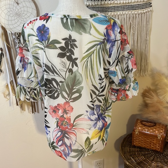 Mesh Floral Print Top with Double Ruffled Sleeves/ Sheer   Mesh Top/ Size Large - Picture 6 of 8